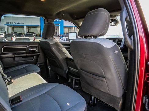 Used 2024 RAM 3500 Big Horn image 22