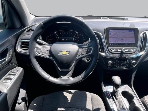 Used 2022 Chevrolet Equinox LT FWD image 6