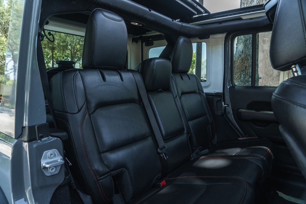 Used 2021 Jeep Wrangler Unlimited Rubicon AWD/4WD image 23