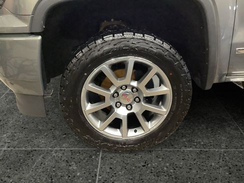 Used 2018 GMC Sierra 1500 Denali image 14