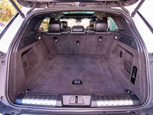 Used 2024 Land Rover Range Rover Sport Dynamic SE image 49