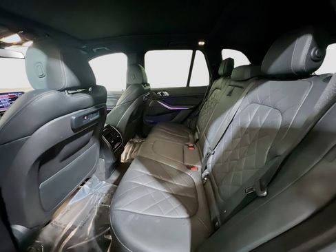 Used 2023 BMW X5 xDrive40i image 18