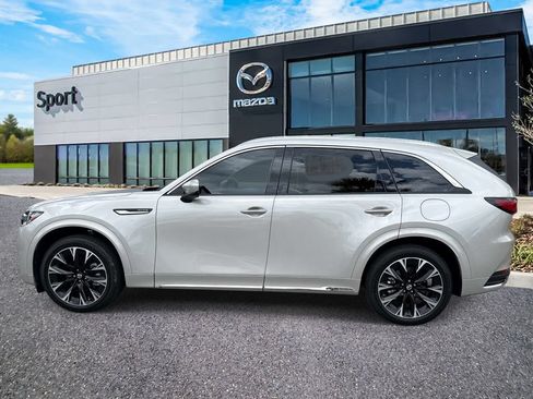 Certified 2025 MAZDA CX-90 3.3 Turbo S w/ Premium Plus AWD/4WD image 8