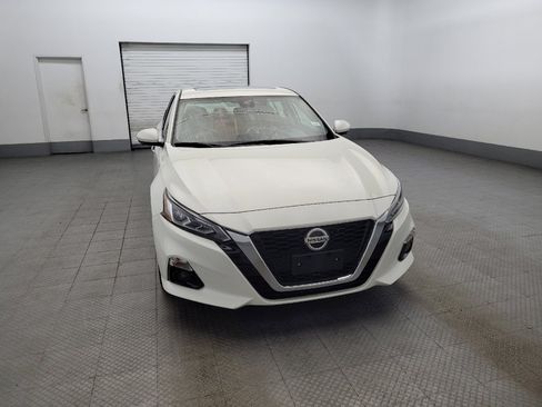 Used 2019 Nissan Altima 2.5 Platinum image 14