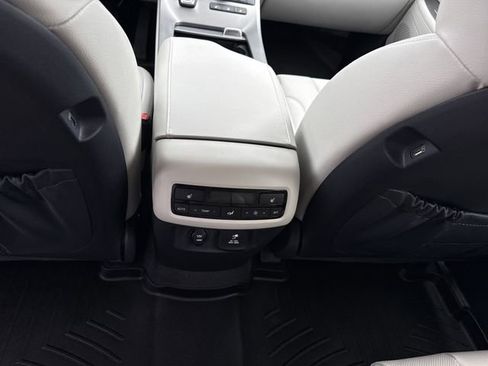 Used 2022 Hyundai Palisade SEL w/ 8P Bench Seat Package FWD image 14