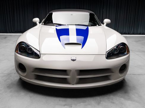 Used 2005 Dodge Viper SRT-10 RWD image 15