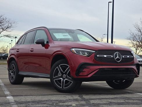 New 2026 Mercedes-Benz GLC 300 4MATIC image 2