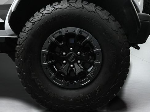 Used 2024 Ford Bronco Raptor w/ Interior Carbon Fiber Pack 6 AWD/4WD image 10