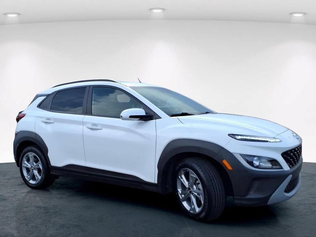 Used 2023 Hyundai Kona SEL w/ Convenience Package AWD/4WD image 5