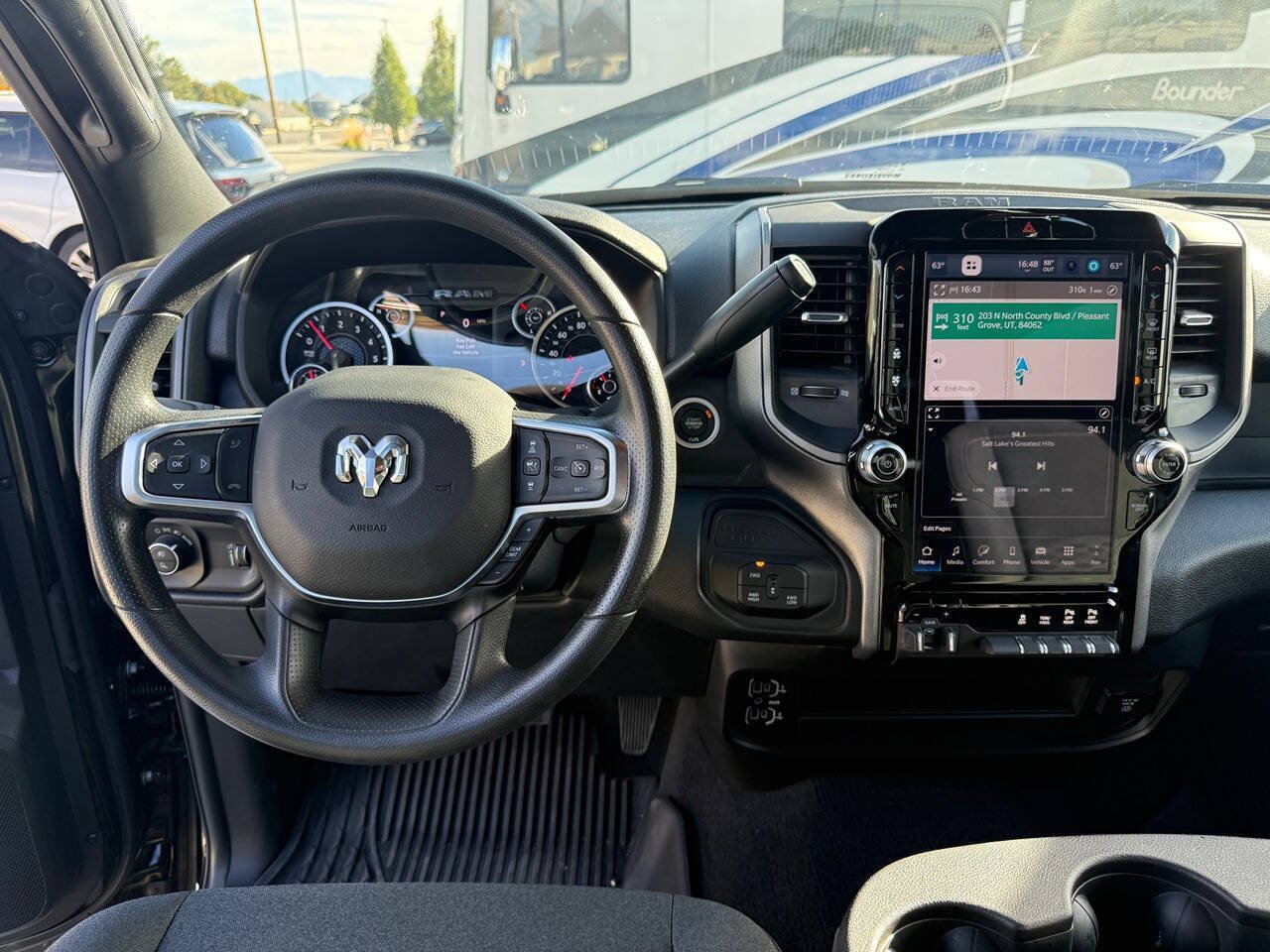 Used 2025 RAM 2500 Tradesman AWD/4WD image 35