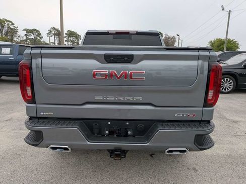 Used 2022 GMC Sierra 1500 AT4 w/ AT4 Preferred Package image 4
