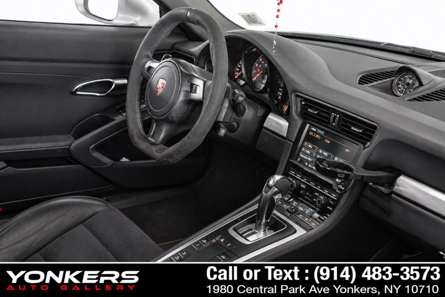 Used 2014 Porsche 911 GT3 RWD image 34