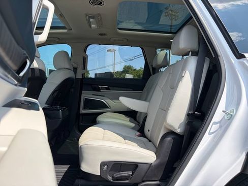 Certified 2024 Kia Telluride SX FWD image 15