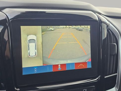 Used 2019 Chevrolet Traverse Premier image 8