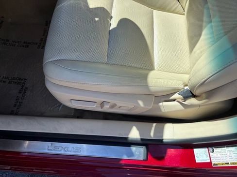 Used 2013 Lexus ES 350 w/ Luxury Pkg FWD image 19