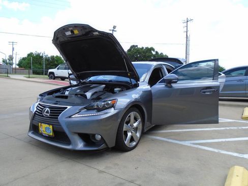 Used 2014 Lexus IS 350 AWD w/ Luxury Package w/Gray Wood image 26