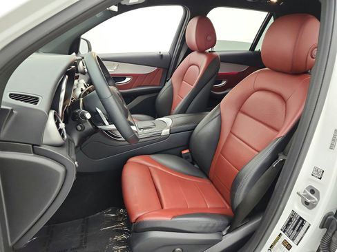 Used 2022 Mercedes-Benz GLC 300 image 15