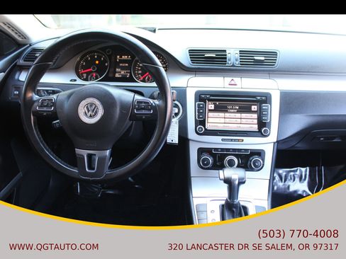 Used 2011 Volkswagen CC Sport image 22