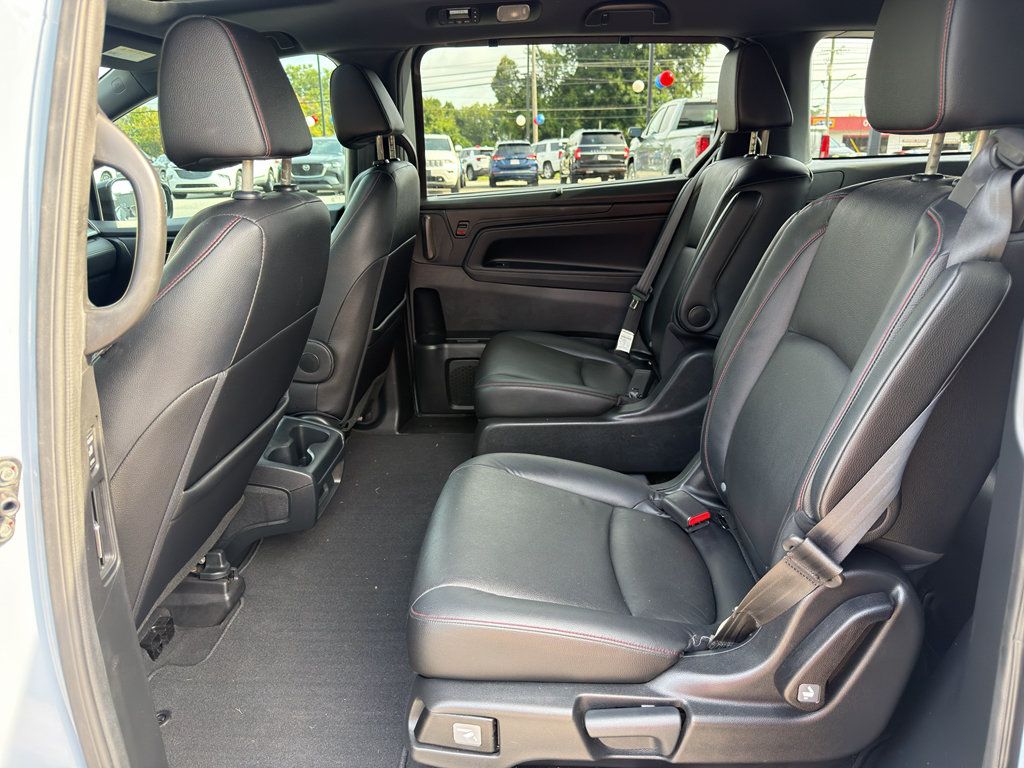 Used 2023 Honda Odyssey Sport image 28