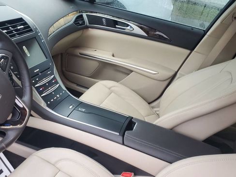 Used 2016 Lincoln MKZ Hybrid w/ Equipment Group 500A Select image 38