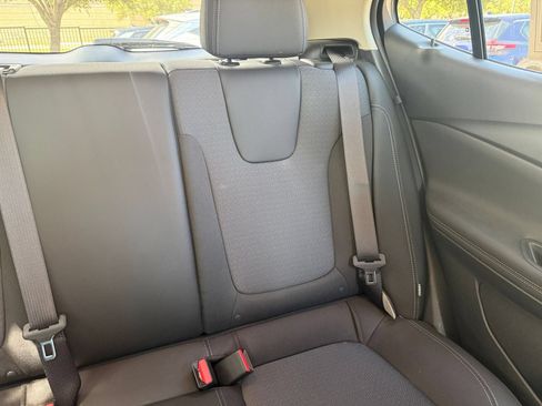 Used 2026 Buick Encore GX Preferred FWD image 37
