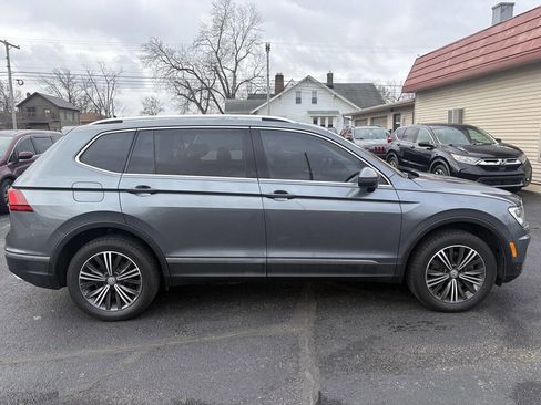 Used 2018 Volkswagen Tiguan SEL w/ 3rd Row Seat Package image 6