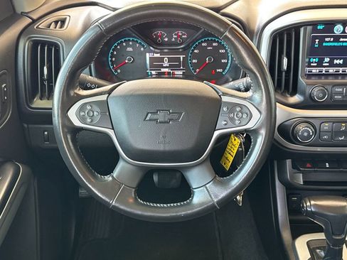 Used 2016 Chevrolet Colorado LT w/ LT Convenience Package image 14