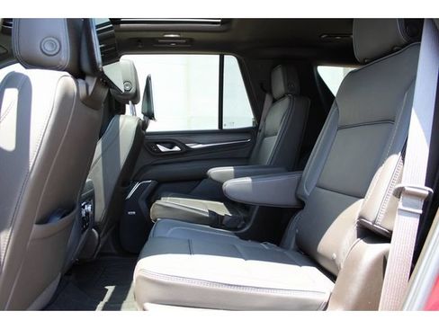 Used 2024 GMC Yukon Denali w/ Advanced Technology Package AWD/4WD image 13