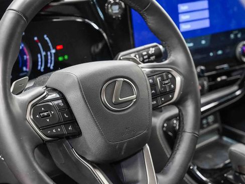 Used 2025 Lexus NX 350 AWD w/ Cold Area Package image 21