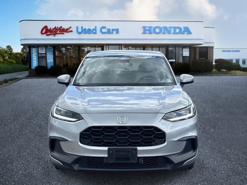 Used 2024 Honda HR-V LX image 8