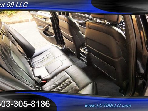Used 2018 BMW M550i xDrive w/ Driving Assistance Package image 16