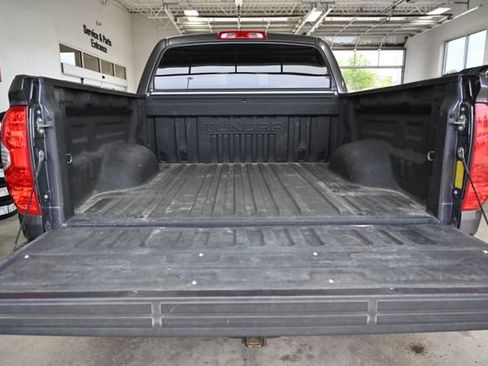Used 2019 Toyota Tundra SR5 AWD/4WD image 8