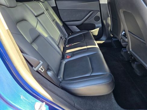 Used 2024 Tesla Model Y 2WD image 15