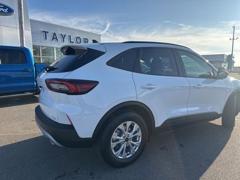 New 2026 Ford Escape Active FWD image 16