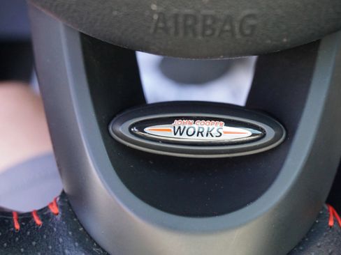 Used 2019 MINI Cooper S FWD image 26