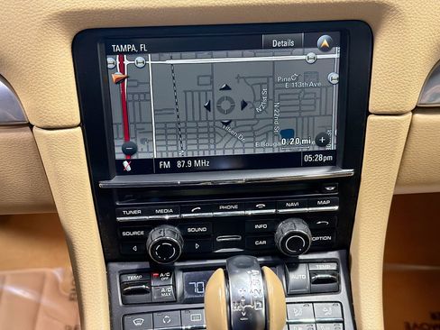 Used 2013 Porsche Boxster S image 27