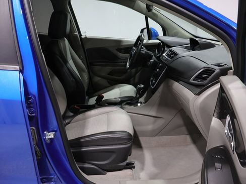 Used 2015 Buick Encore Convenience AWD/4WD image 4