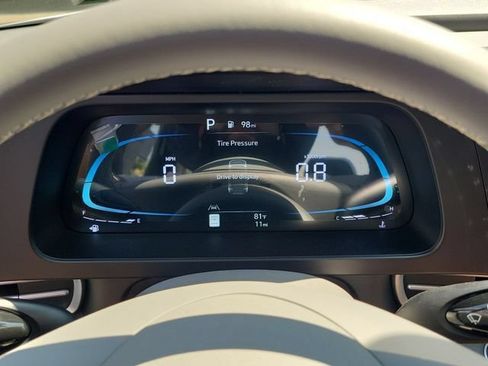 New 2026 Hyundai Elantra Sport FWD image 9
