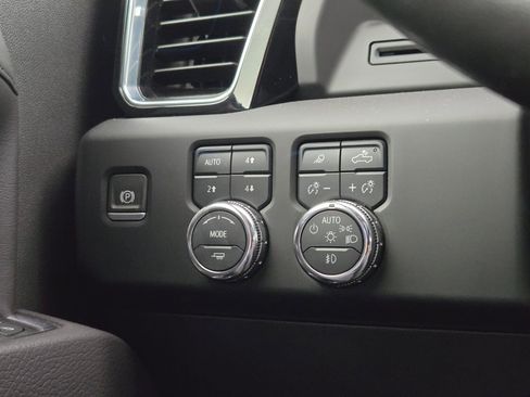 Certified 2023 GMC Sierra 1500 Denali image 24