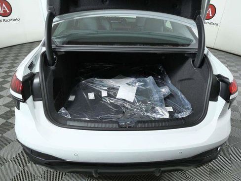 New 2026 Audi A6 Premium Plus image 10