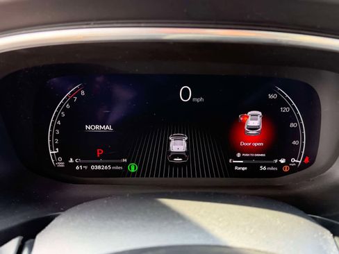 Used 2023 Acura MDX SH-AWD w/ Technology Package image 29