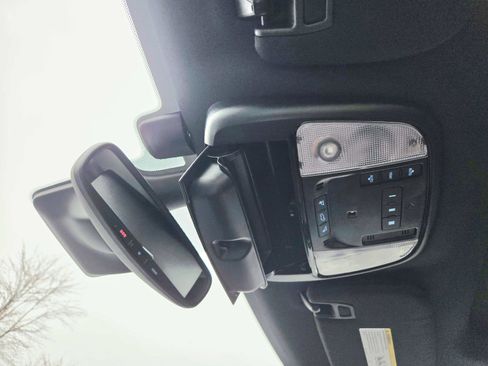 Used 2025 Dodge Durango GT image 40