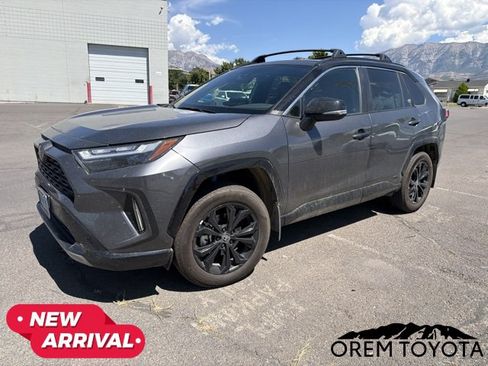 Used 2025 Toyota RAV4 XSE w/ Weather Package AWD/4WD image 2