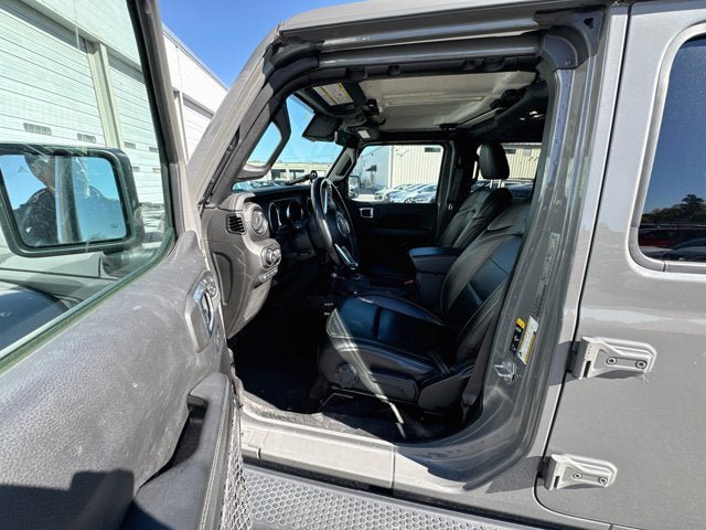 Used 2021 Jeep Wrangler Unlimited Sahara w/ Cold Weather Group AWD/4WD image 8