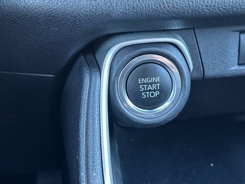 Used 2025 Toyota Grand Highlander AWD image 26