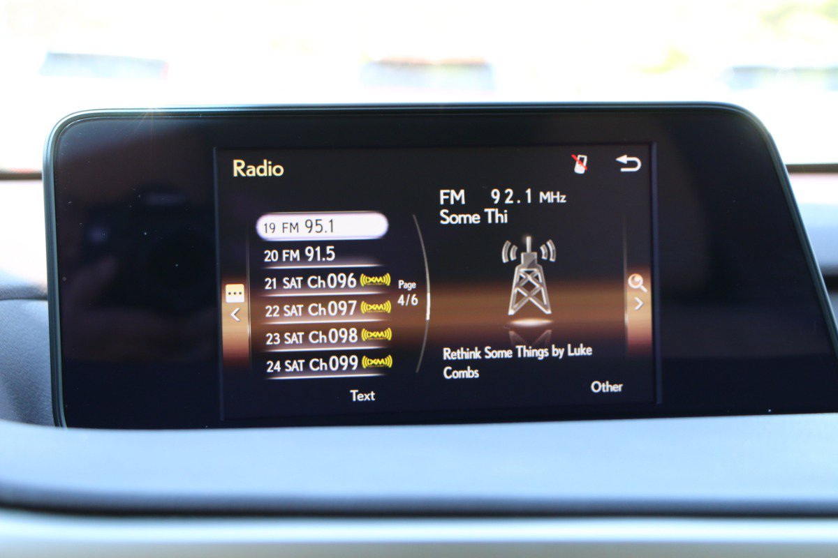Used 2019 Lexus RX 350 FWD w/ Premium Package image 21