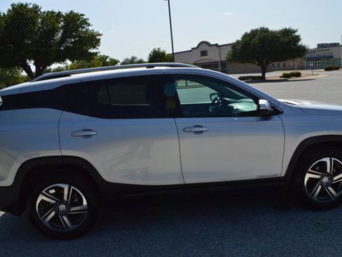 Used 2018 GMC Terrain SLT FWD image 8