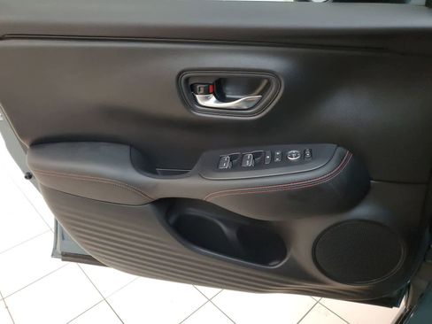 Certified 2025 Honda HR-V Sport image 15