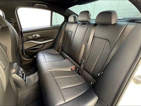 Used 2022 BMW M3 w/ Executive Package image 31