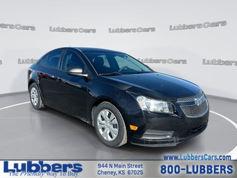 Used 2014 Chevrolet Cruze LS image 1